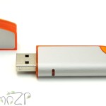 P22 Флешки пластиковые по печать, с олпачком и цветными вставками, печать логотиа на флешках