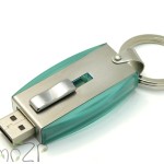 Стоимость флешки, сроки доставки и стоимость печати логотипа вы можете уточнить у менеджера