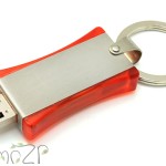 P24 флешки-брелоки, брелок пластиковый с флешкой, флешки с логотипом