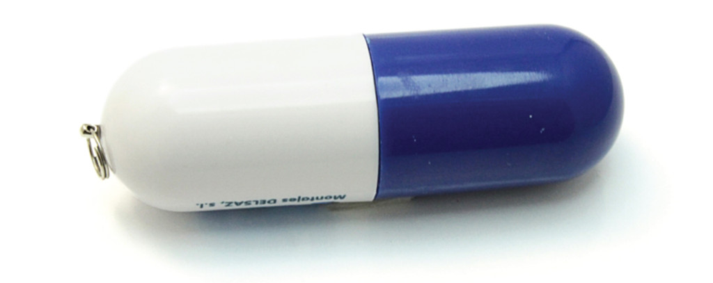 P20 флешка капсула, флешка в пластиковом двухцветном корпусе, флешка для брендирования