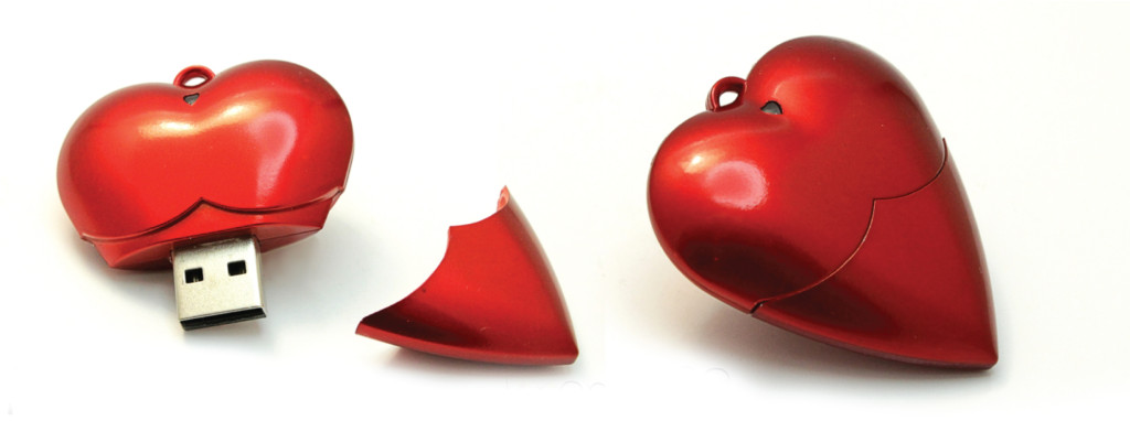 P25 флешка в форме сердца, флешка-сердечко, флешка для любимой, флешка ко дню святого валентина