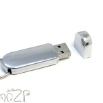 Стоимость флешки, сроки доставки и стоимость печати логотипа вы можете уточнить у менеджера